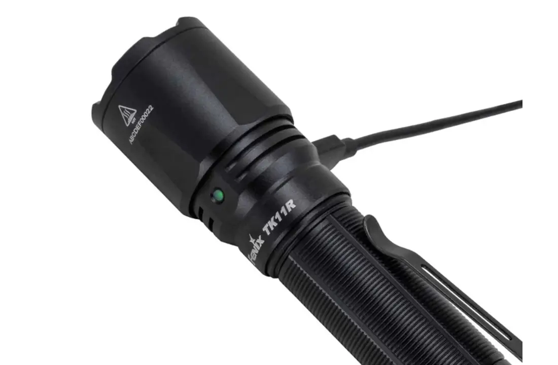 TK11R Zaklamp / Flashlight (1600 lumen)