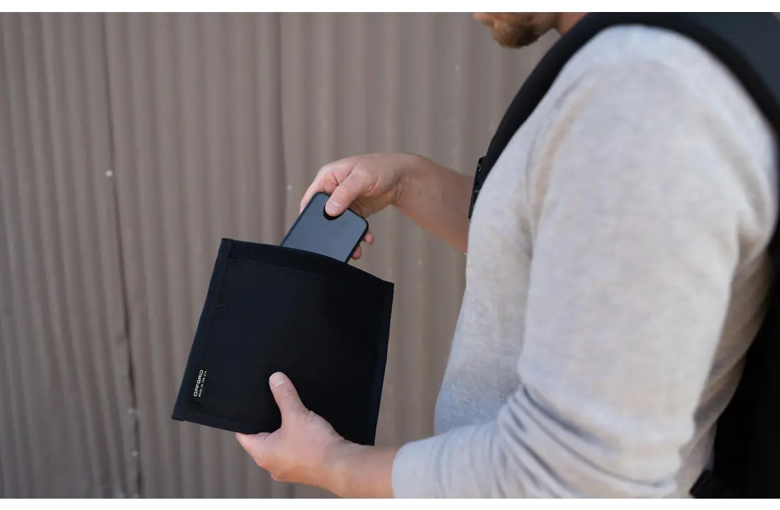 Utility Faraday Mobile Sleeve Non-Window