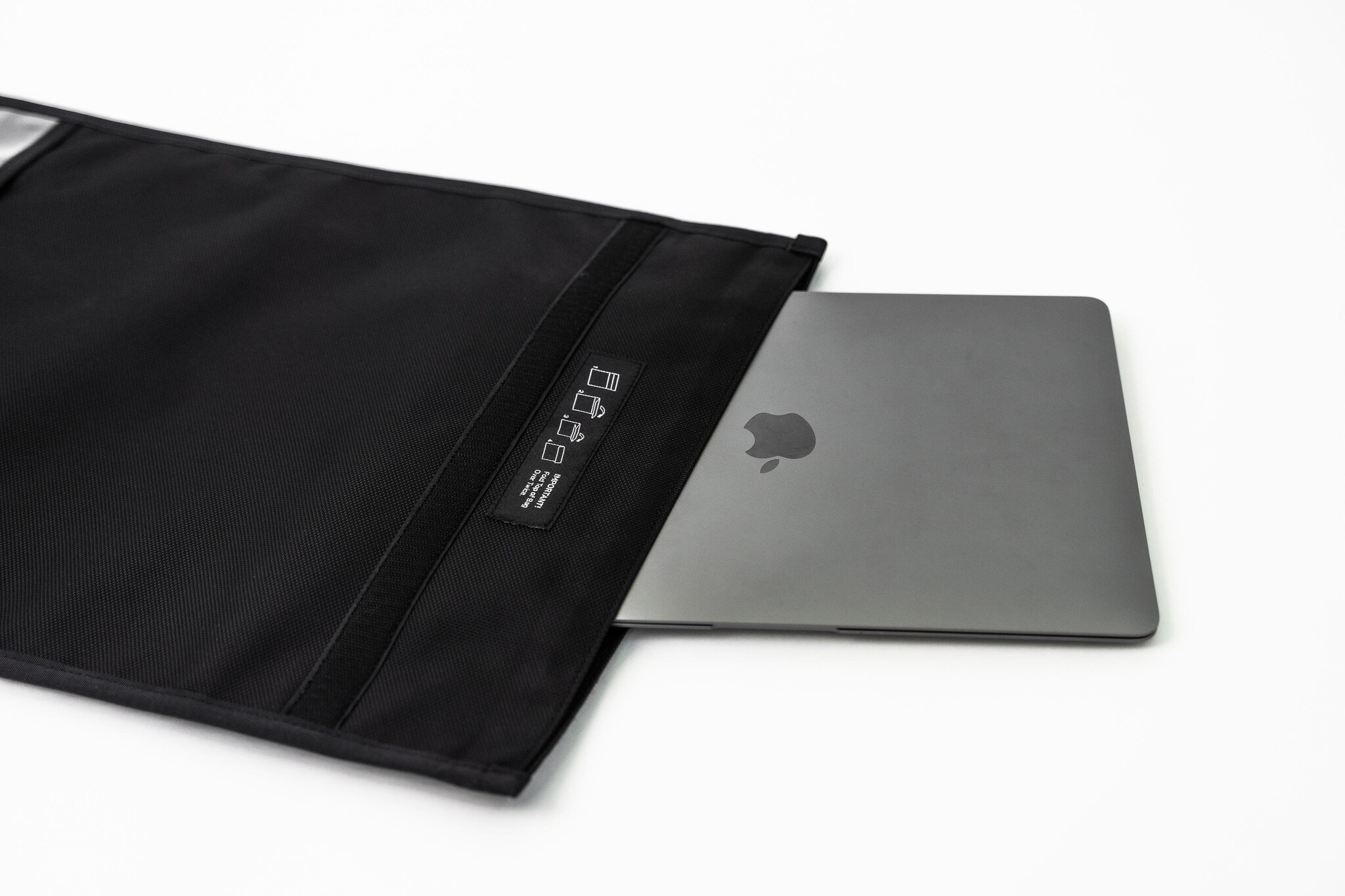 Utility Faraday Laptop Sleeve Non-Window