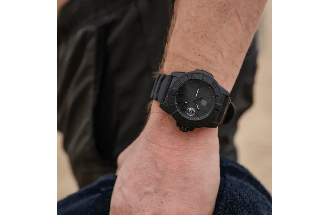 3601 BO Navy Seal Foundation Black (45mm)