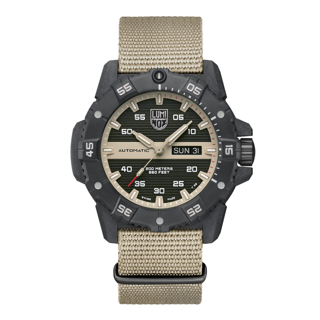 3875 Master Carbon Seal Automatic Desert (45mm)