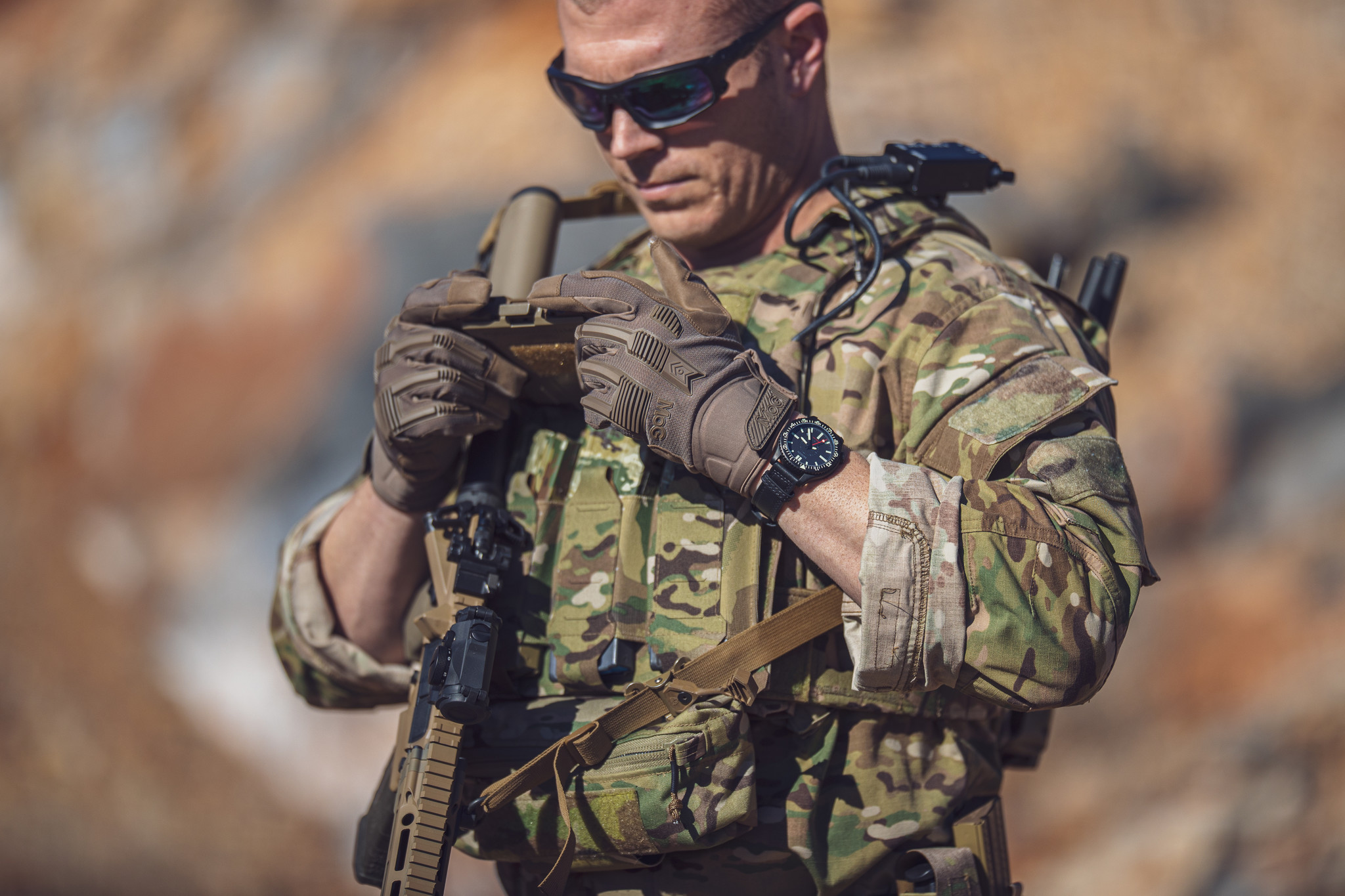 8110M - TARGET High Abrasion ErgoShield Gloves MultiCam
