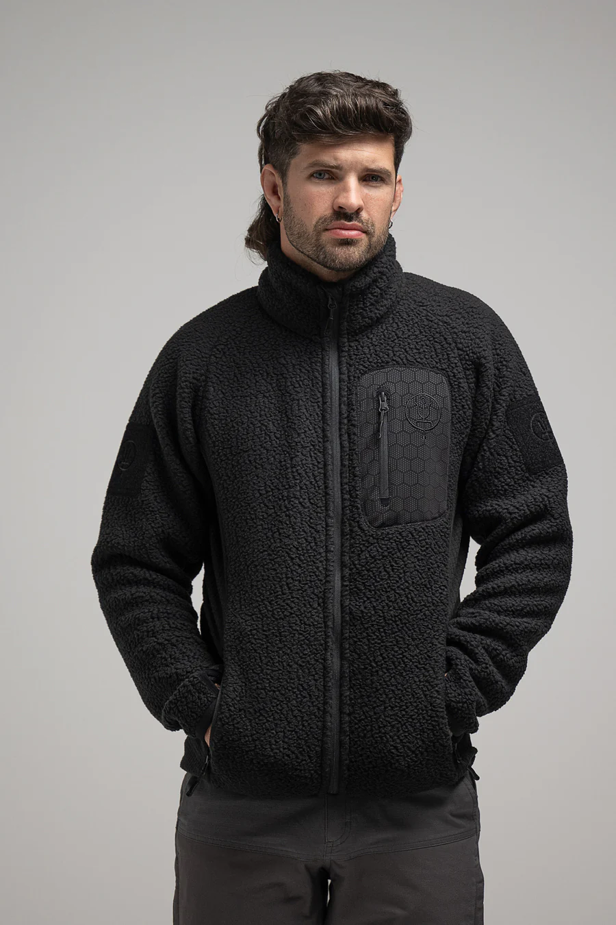 MANTRA Fleece Obsidian Black