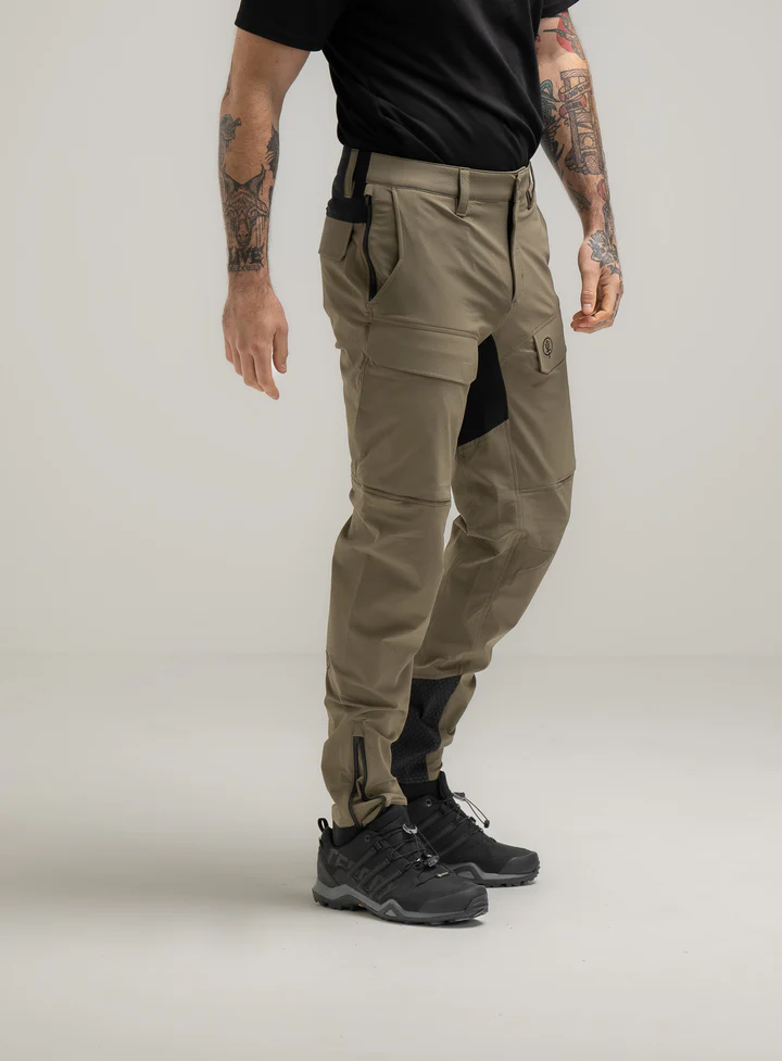 STRIKE Pants Khaki