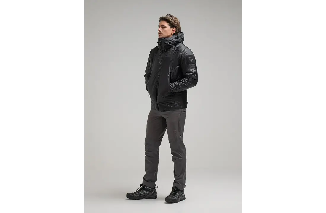 ENGAGE Jacket Obsidian Black Maat: L