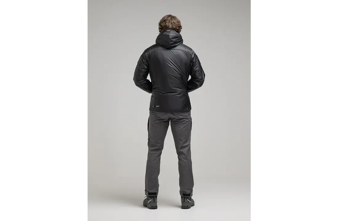 ENGAGE Jacket Obsidian Black Maat: L