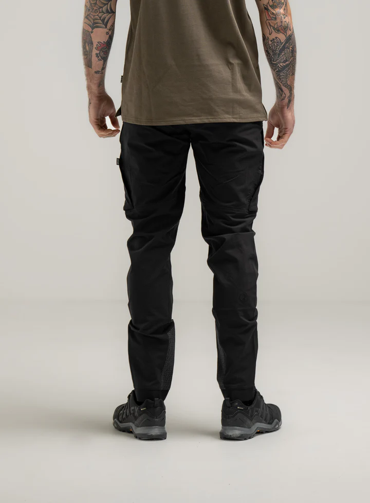 STRIKE Pants Obsidian Black