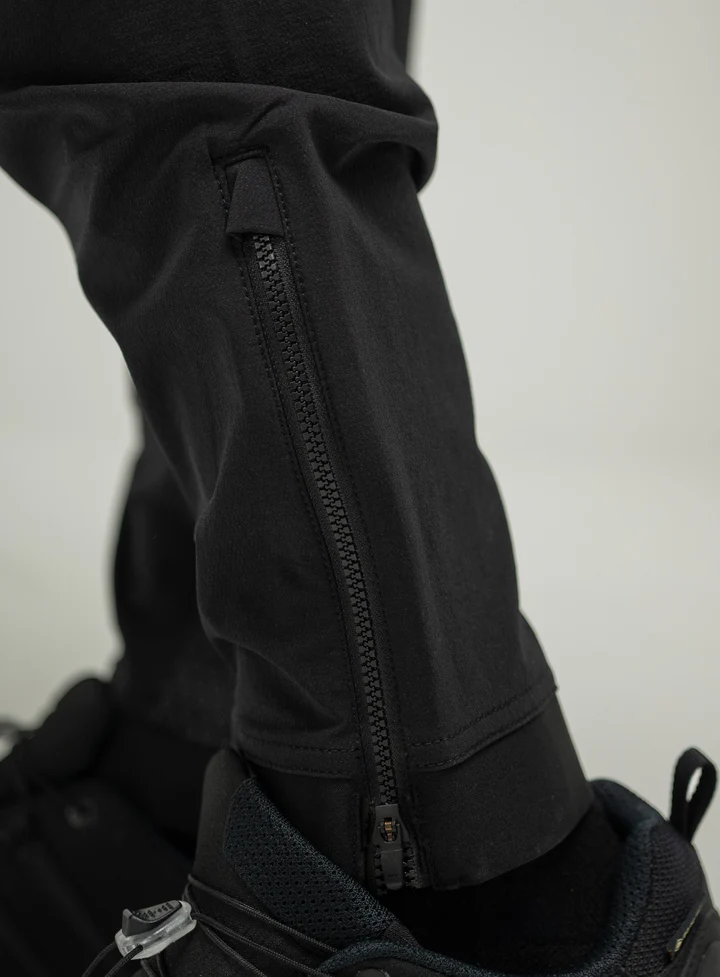 STRIKE Pants Obsidian Black