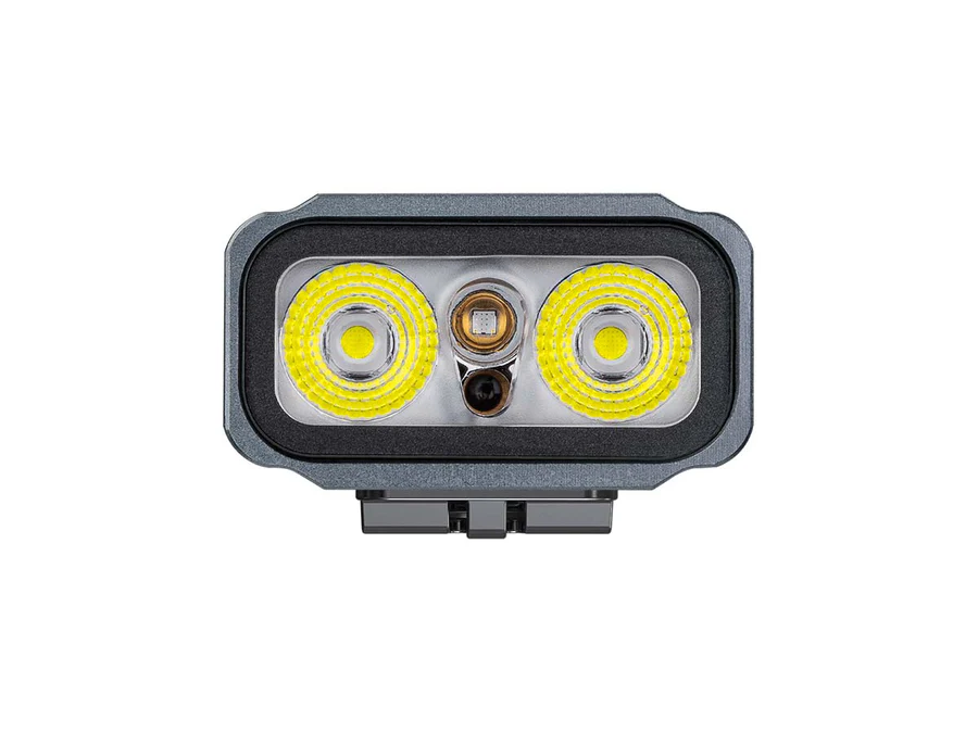 E06R Rechargable Mini Flashlight (700 lumen)