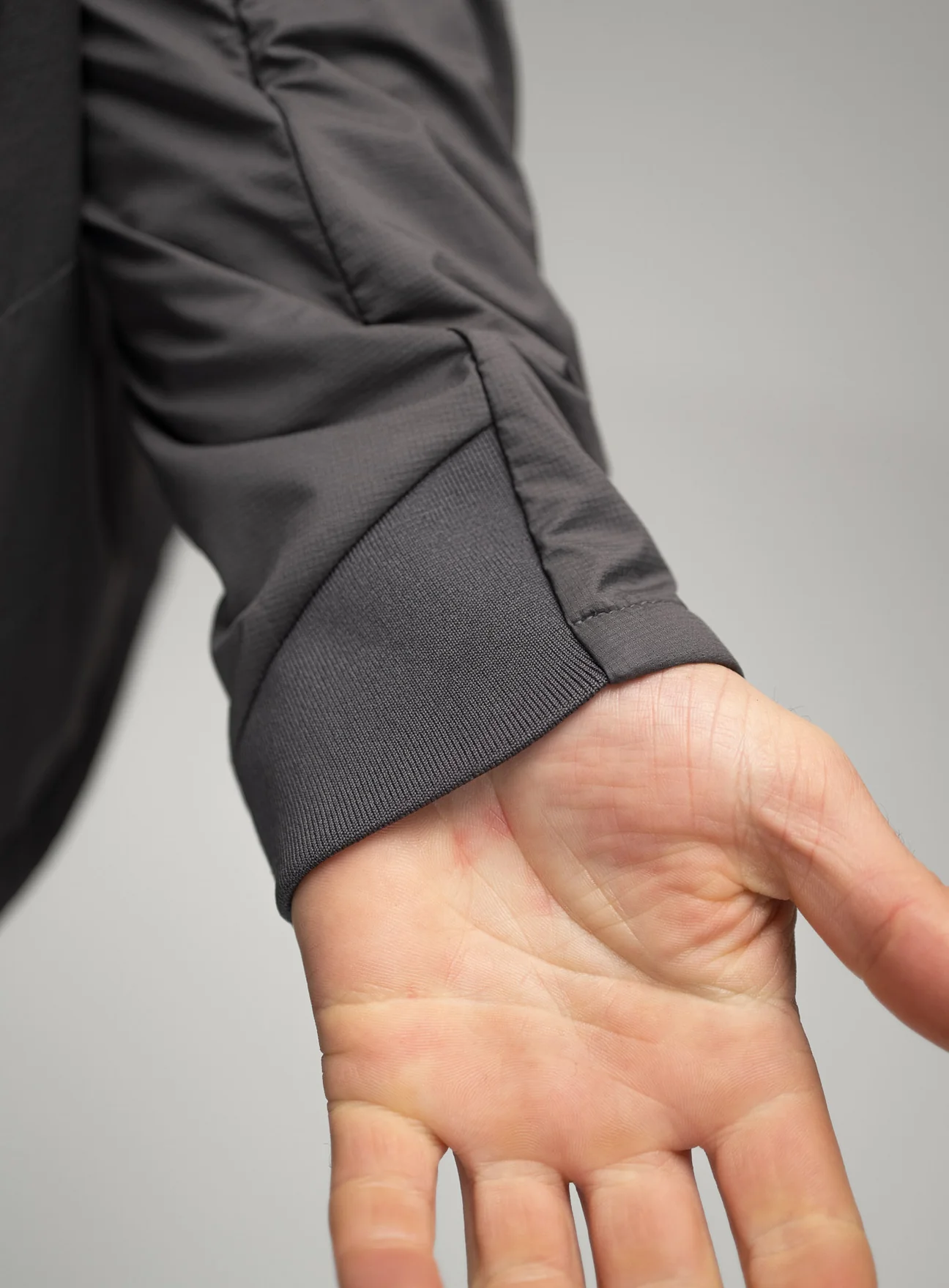 WRAITH Hooded Jacket Raven Grey