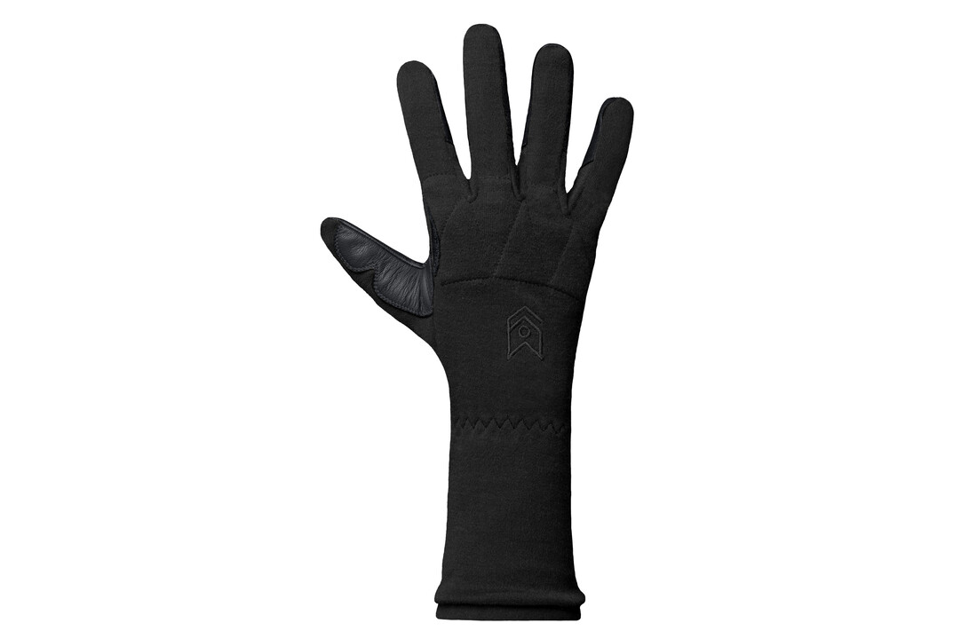 8126B - Target FR Long Cuff Black