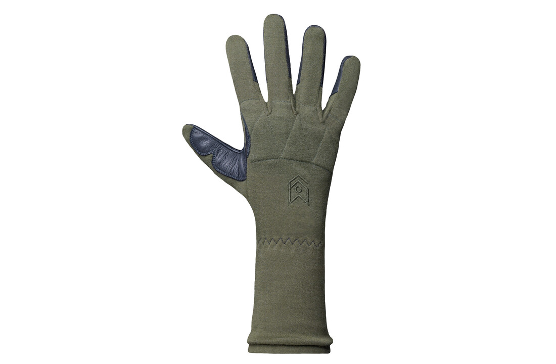 8126G - Target FR Long Cuff Green