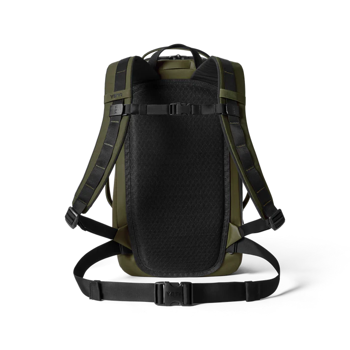 Cayo 25L Backpack Water Resistant Olive