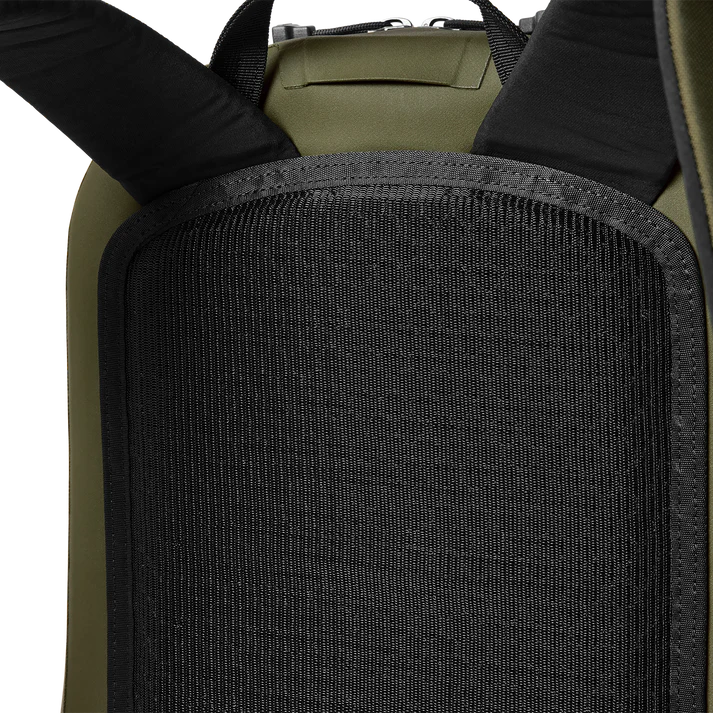 Cayo 15L Backpack Water Resistant Olive