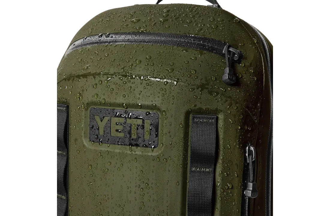 Cayo 15L Backpack Water Resistant Olive