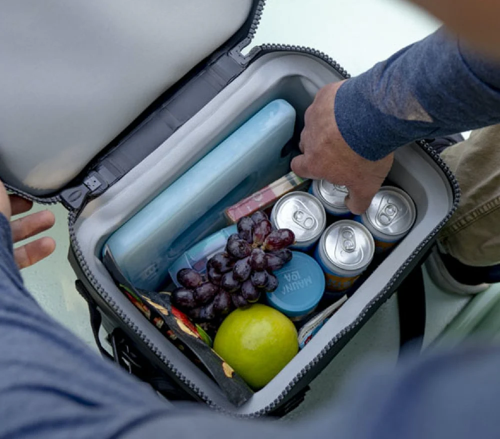 Hopper Flip 12 Soft Cooler Black