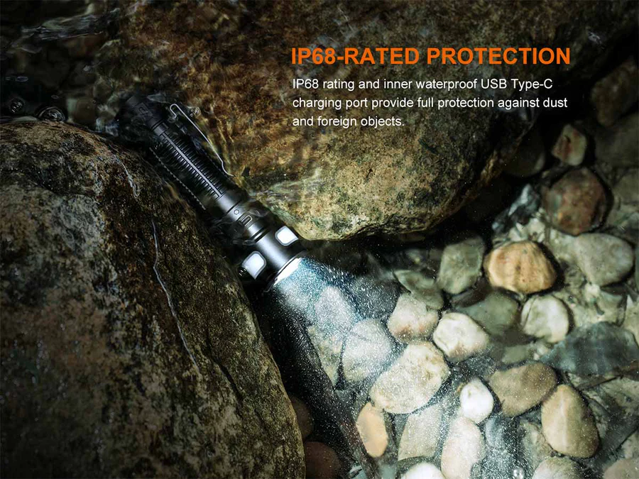 LD35R Zaklamp / Flashlight (1800 lumen)