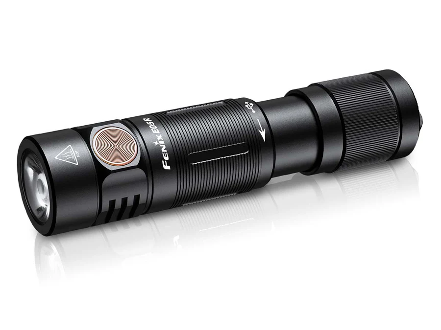 E05R EDC Zaklamp / Flashlight (400 lumen)