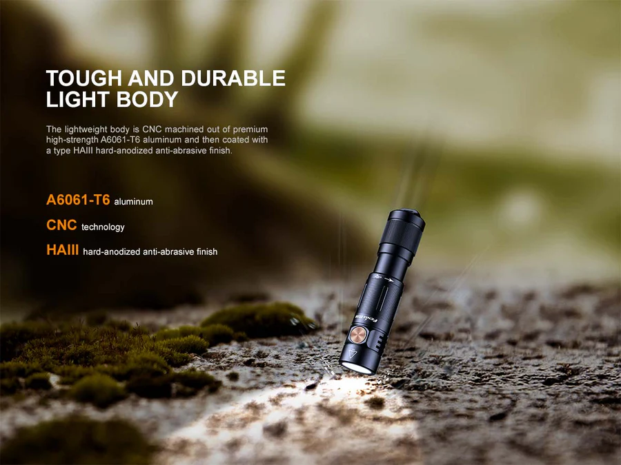 E05R EDC Zaklamp / Flashlight (400 lumen)