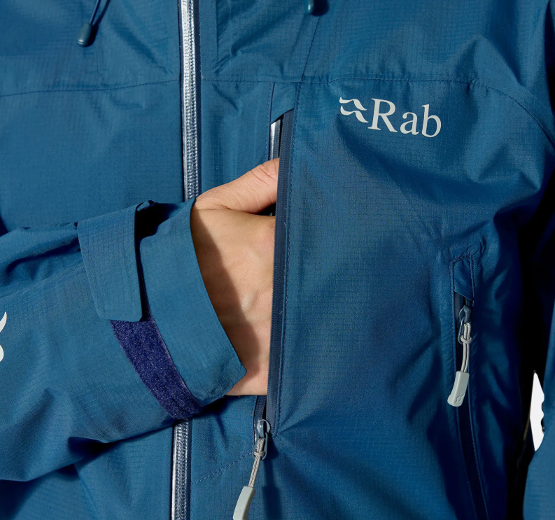 Downpour Mountain Jacket Hardshell Black