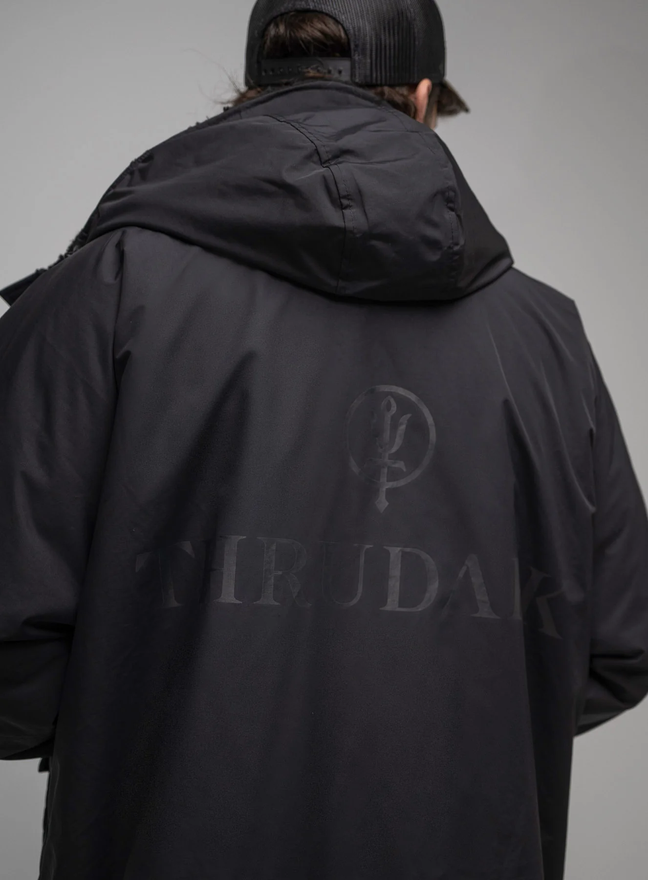 SHROUD Jacket Obsidian Black