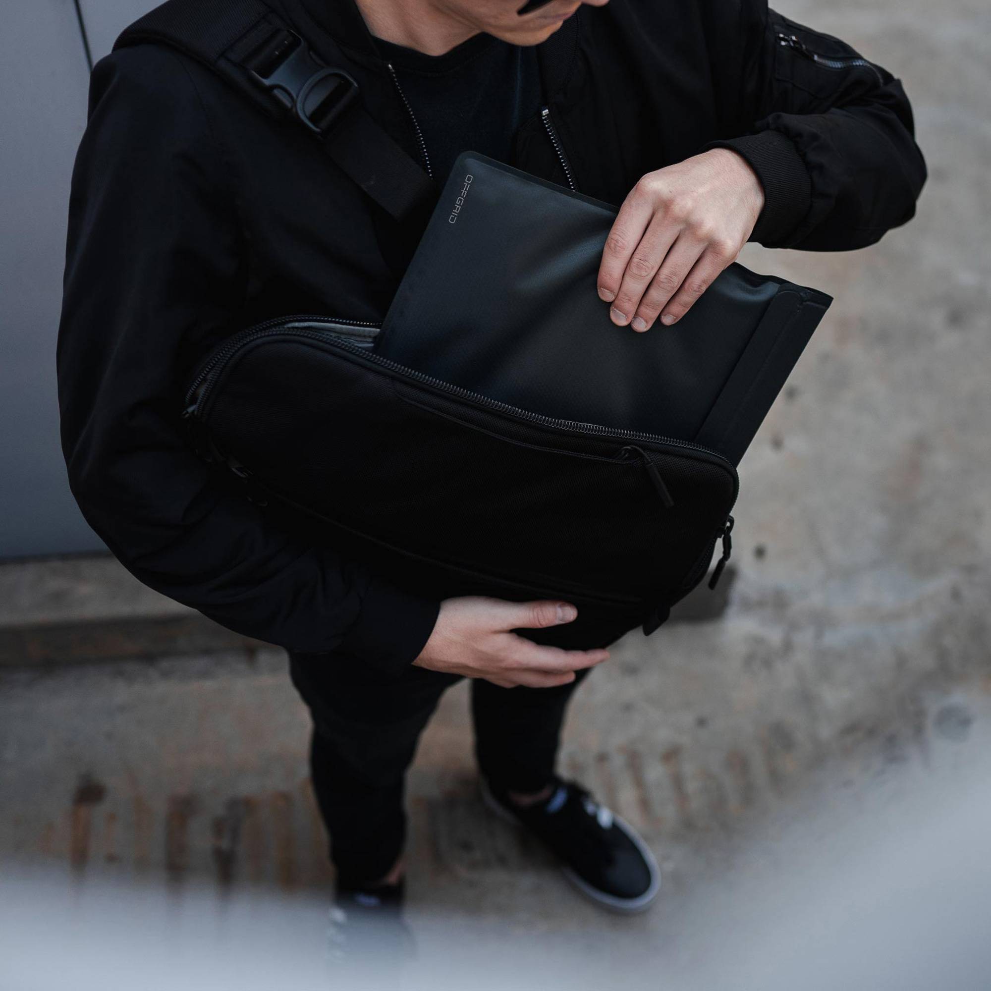 Premium Faraday Laptop V2 Sleeve