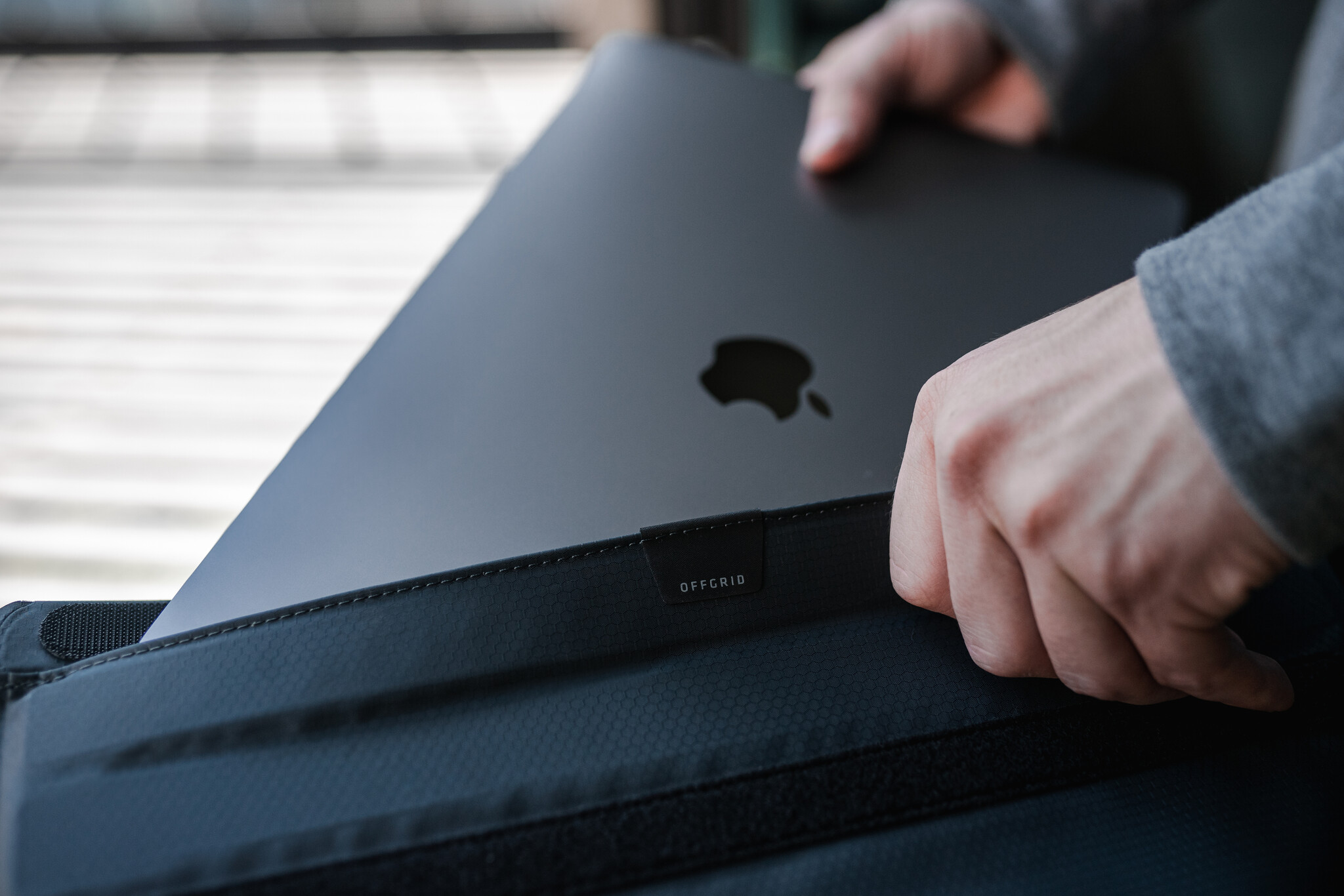 Premium Faraday Laptop Sleeve - EOS