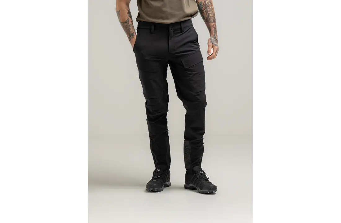 STRIKE Pants Obsidian Black