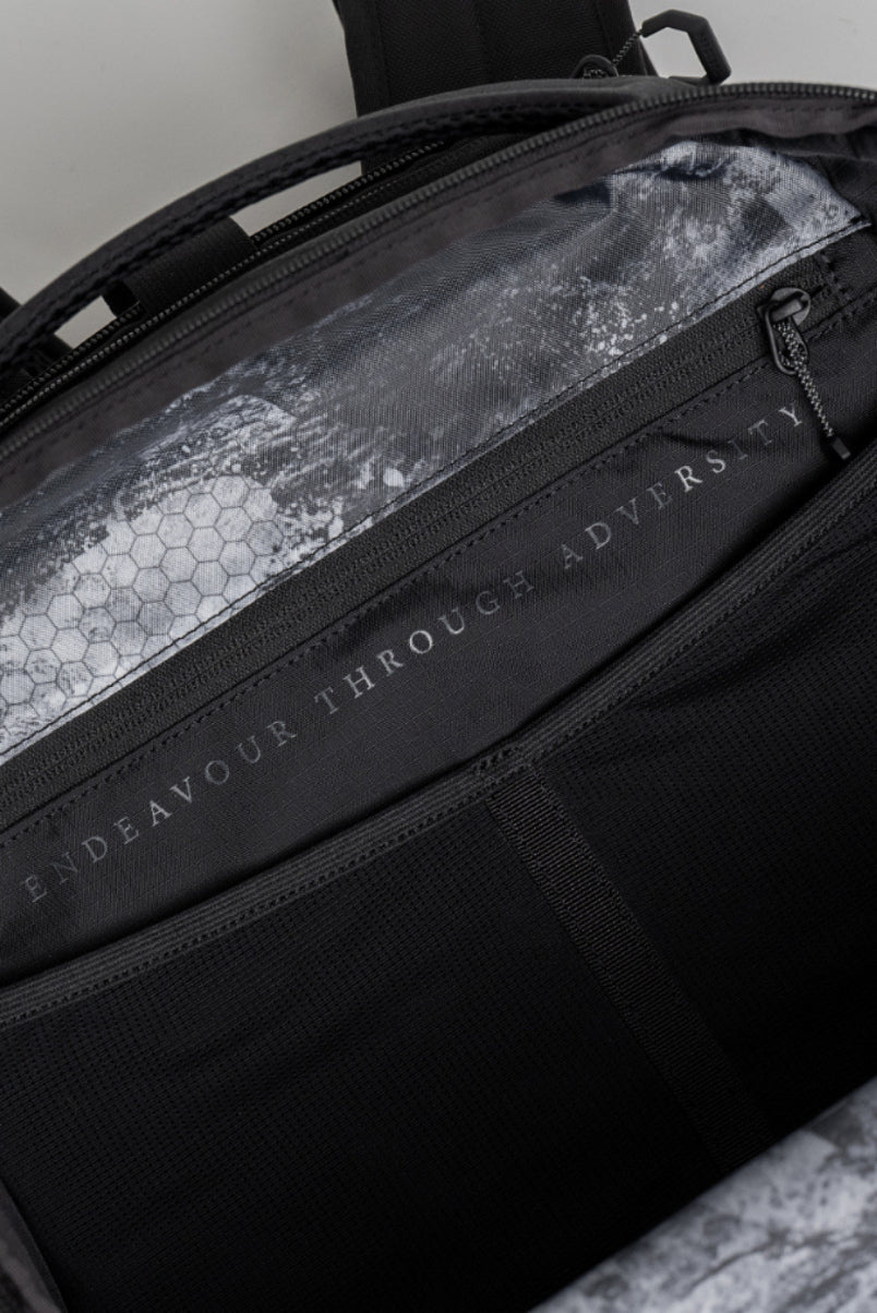 PHANTOM 25L Backpack Obsidian Black
