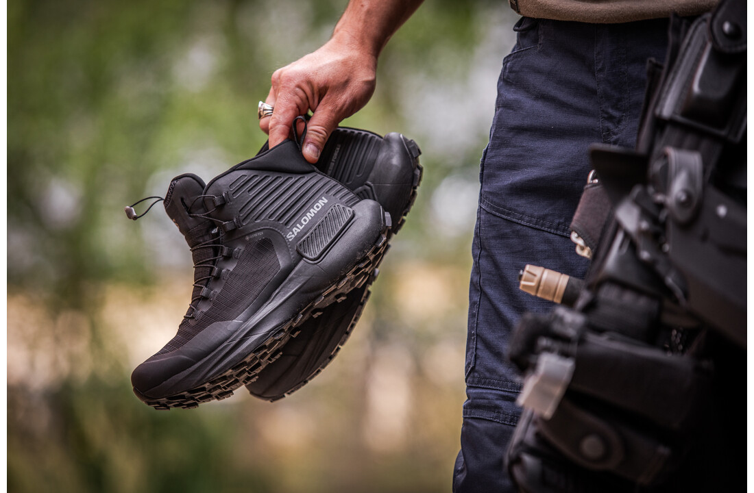 Genesis MID Forces Black