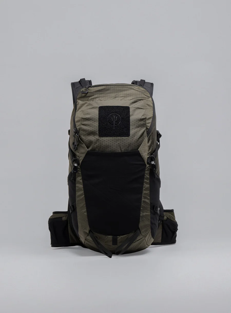 PINNACLE 28L Backpack Olive Green