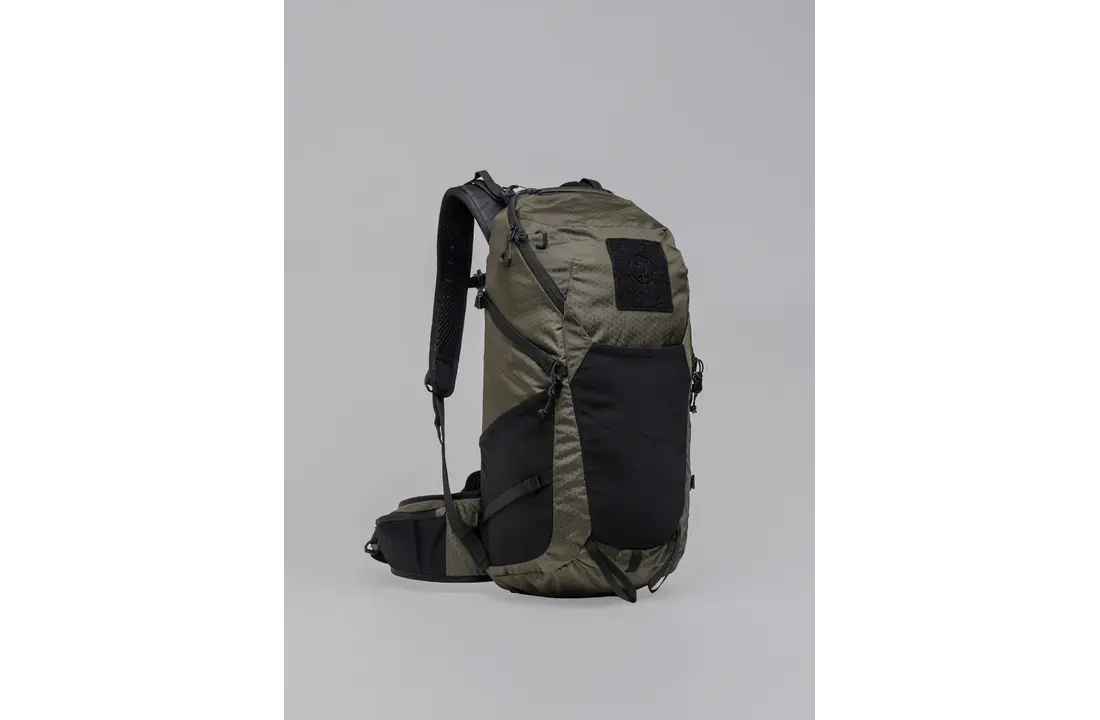 PINNACLE 28L Backpack Olive Green