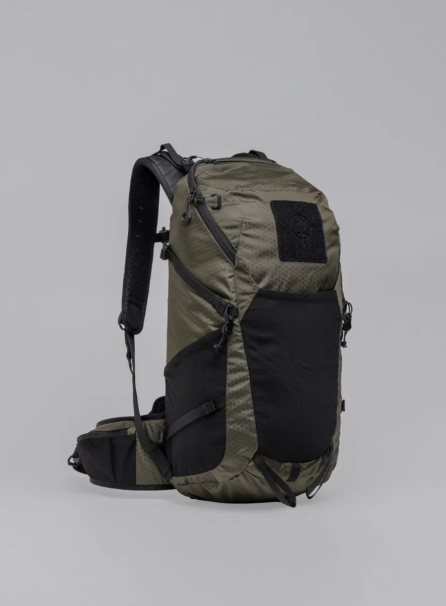 PINNACLE 28L Backpack Olive Green