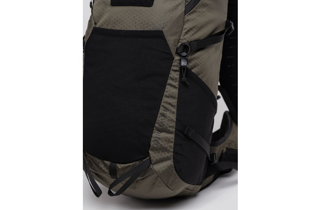 PINNACLE 28L Backpack Olive Green