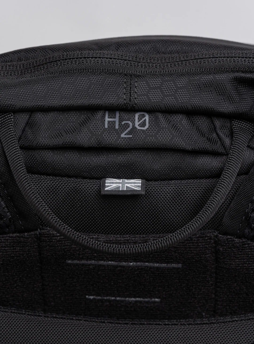 PINNACLE 28L Backpack Obsidian Black