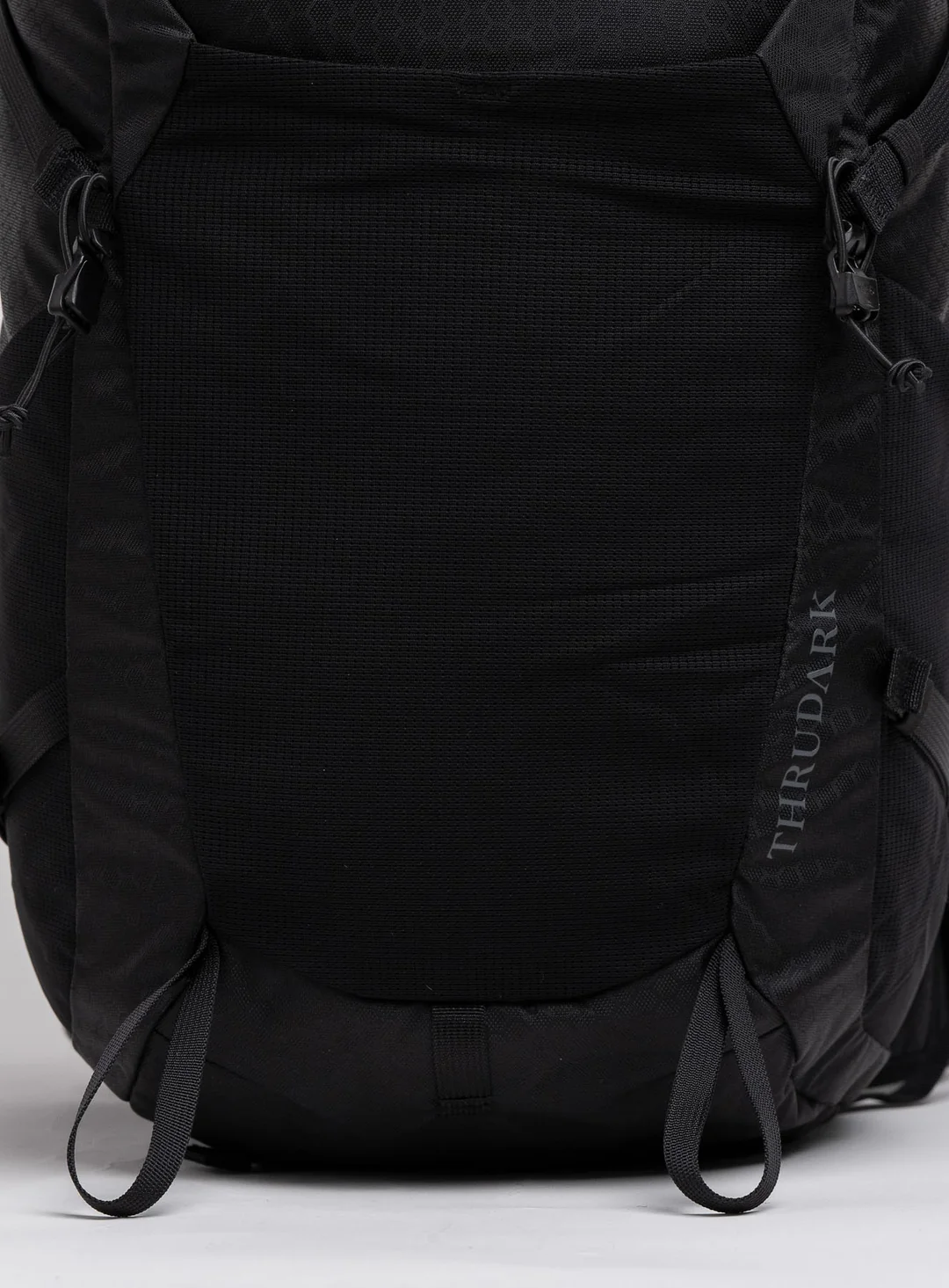 PINNACLE 28L Backpack Obsidian Black