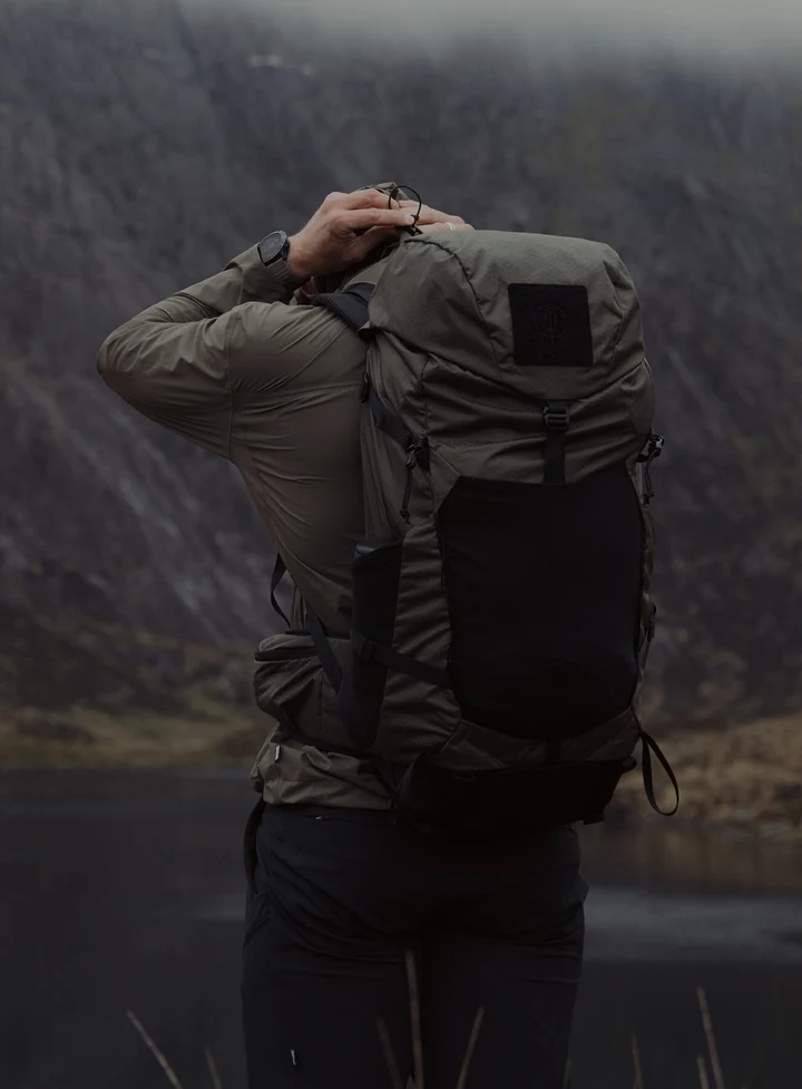 PINNACLE 42L Backpack Olive Green