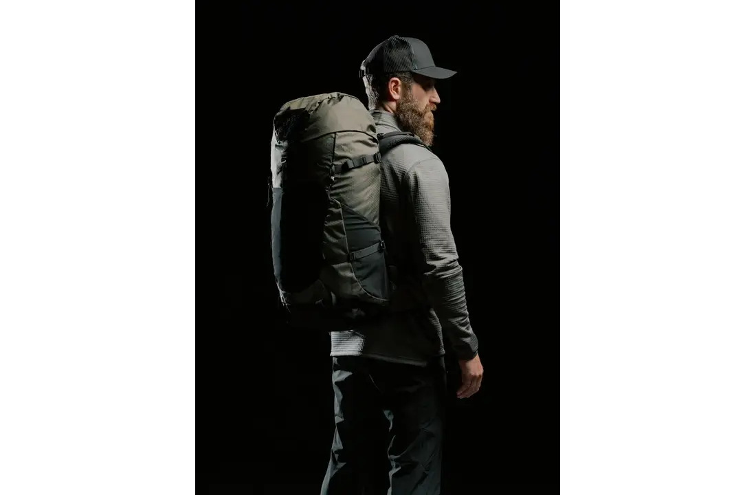 PINNACLE 42L Backpack Olive Green