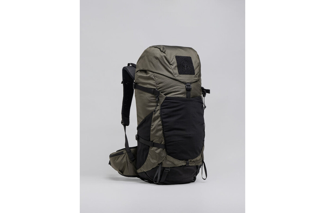 PINNACLE 42L Backpack Olive Green