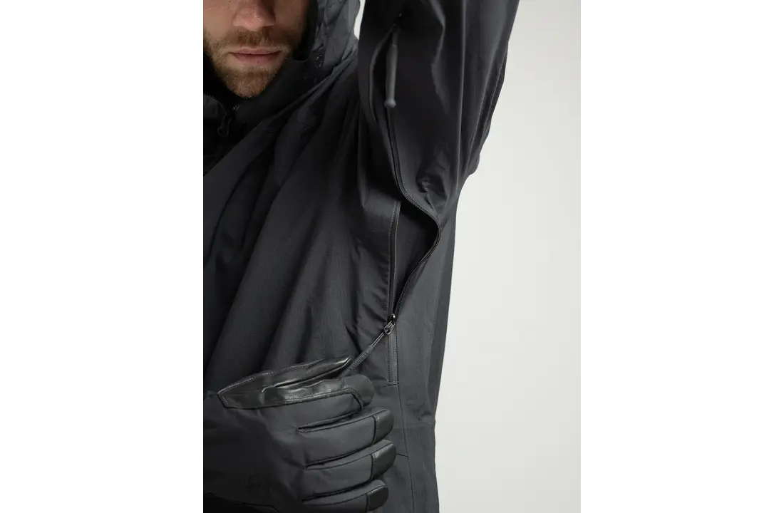 RONIN TANTO Full Zip Hardshell Jacket Obsedian Black Maat: L