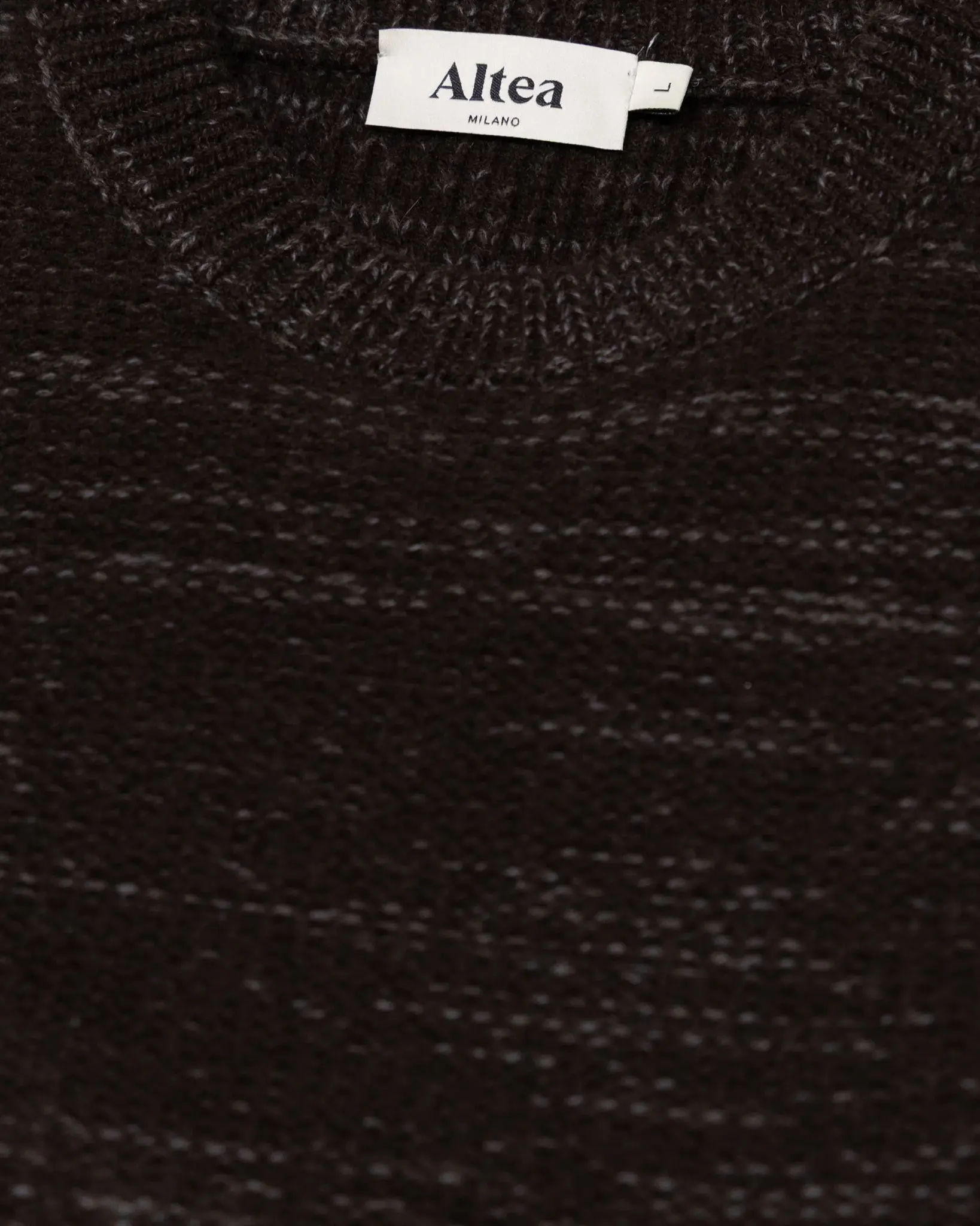 ALTEA MILANO YAK AND CASHMERE CREWNECK