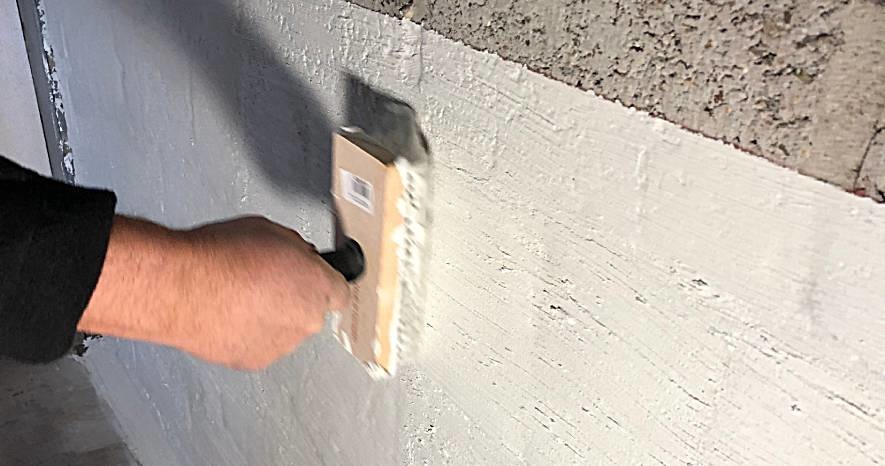 Kelderafdichting langs de binnenzijde Kelderafdichting langs de binnenzijde