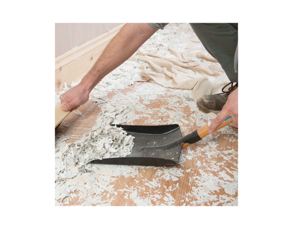 Metalen stofblik met houten steel Metalen stofblik met houten steel