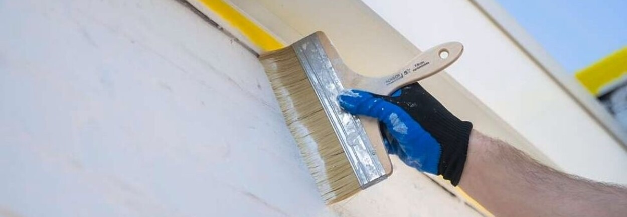 Application du badigeon de chaux: guide complet Application du badigeon de chaux: guide complet