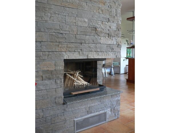 Wildstone Merock – Plaquettes de parement à formes rectangulaires et hauteur uniforme Wildstone Merock – Plaquettes de parement à formes rectangulaires et hauteur uniforme