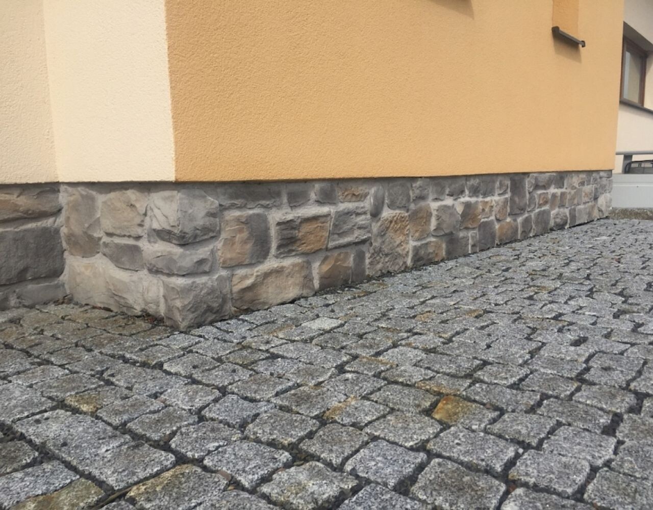 Wildstone Mix Grigio – Plaquettes de pierre avec mélange de couleurs grises naturelles