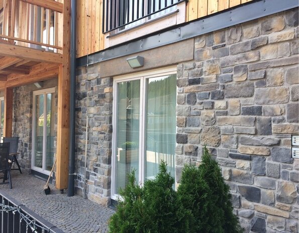 Wildstone Mix Alpina – Plaquettes de parement au caractère montagnard Wildstone Mix Alpina – Plaquettes de parement au caractère montagnard