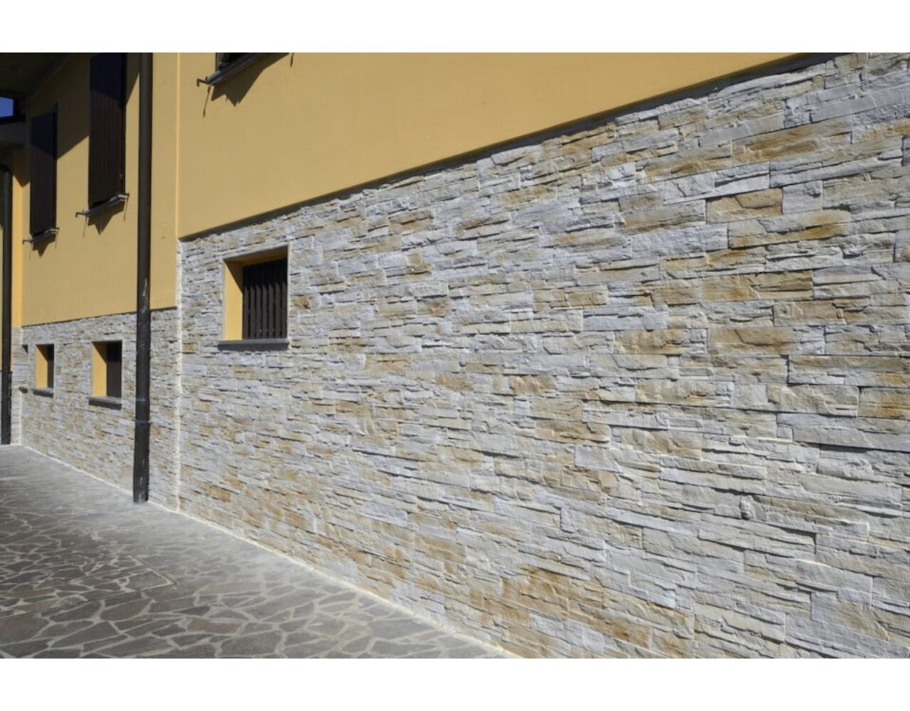 Biopietra Scaglia Marmolada – Plaquettes de parement en calcaire stratifié au look raffiné Biopietra Scaglia Marmolada – Plaquettes de parement en calcaire stratifié au look raffiné