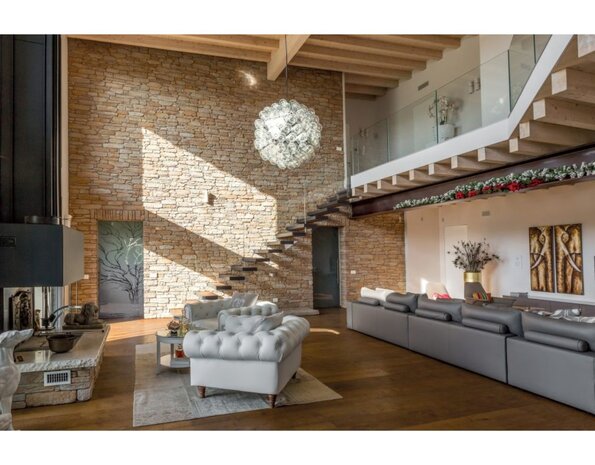 Biopietra Sierra Nevada – Natuurlijke kalksteen steenstrips met karakter