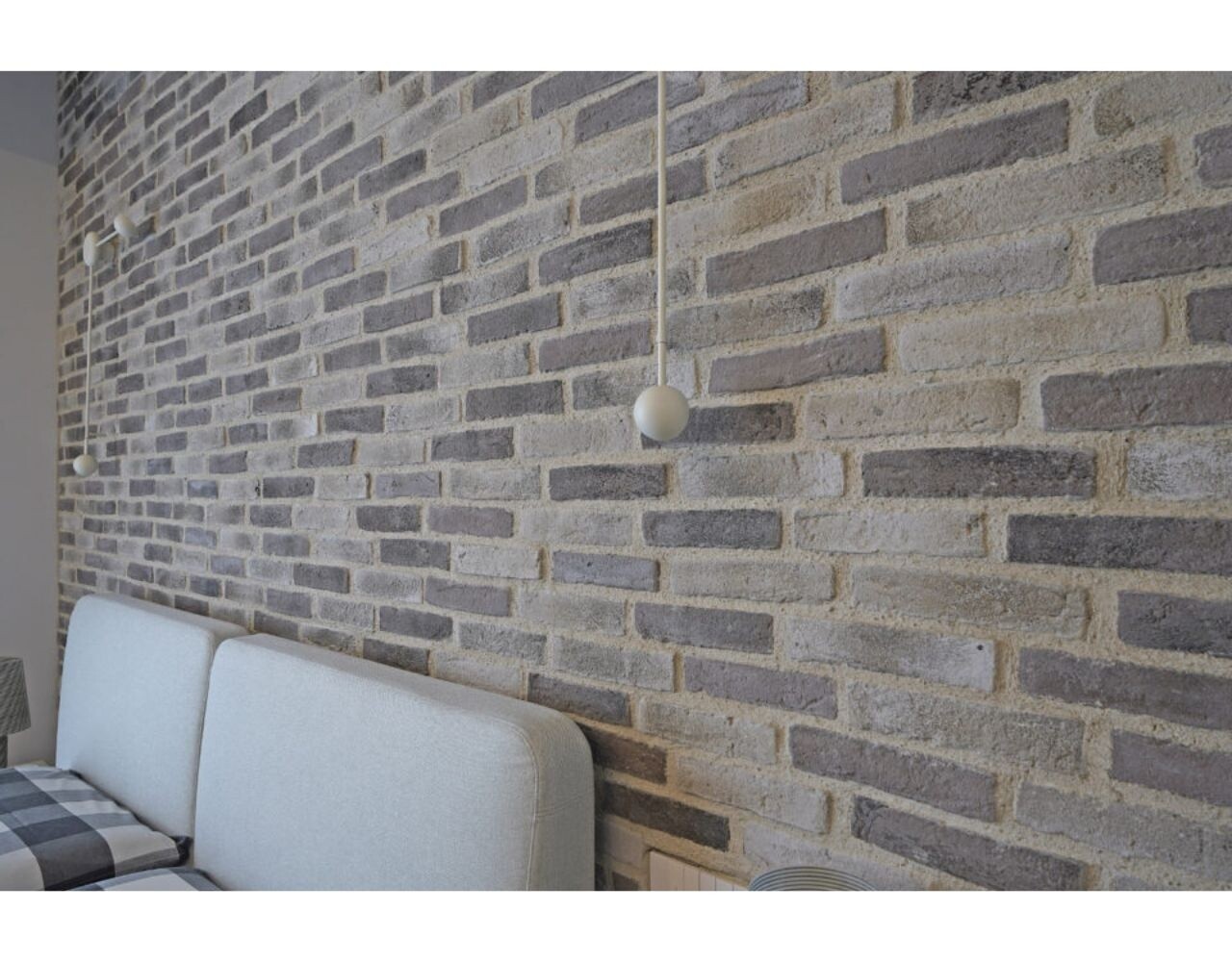 Biopietra Listello Liguria – Plaquettes étroites avec look brique contemporain